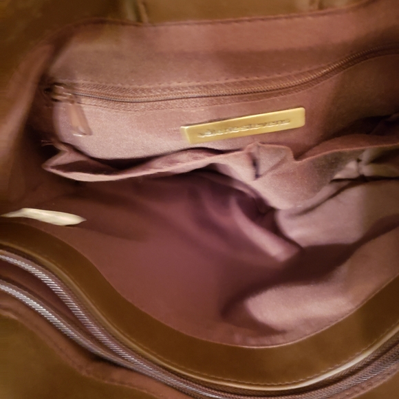 Handbag - Picture 5 of 11